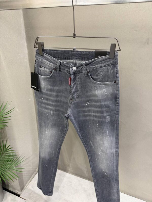 WhatsApp Image 2026-04-05 at 22.18.52 (2) Jeans Homme DSQUARED2