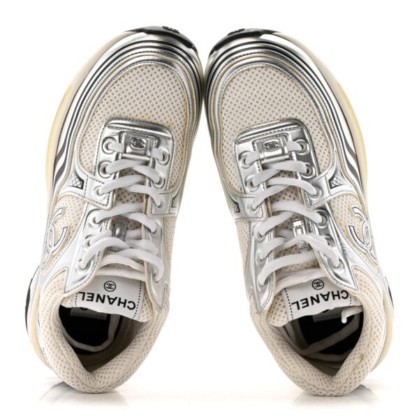 Baskets - Tissu & laminé, blanc & argenté - Chanel