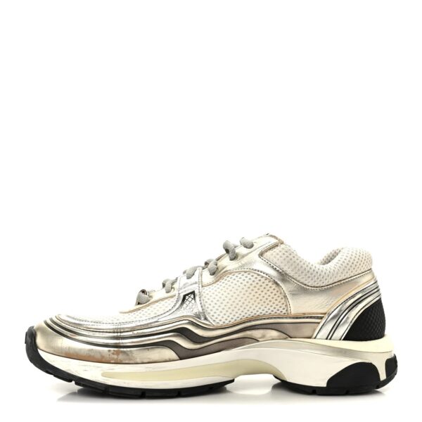 Baskets - Tissu & laminé, blanc & argenté - Chanel